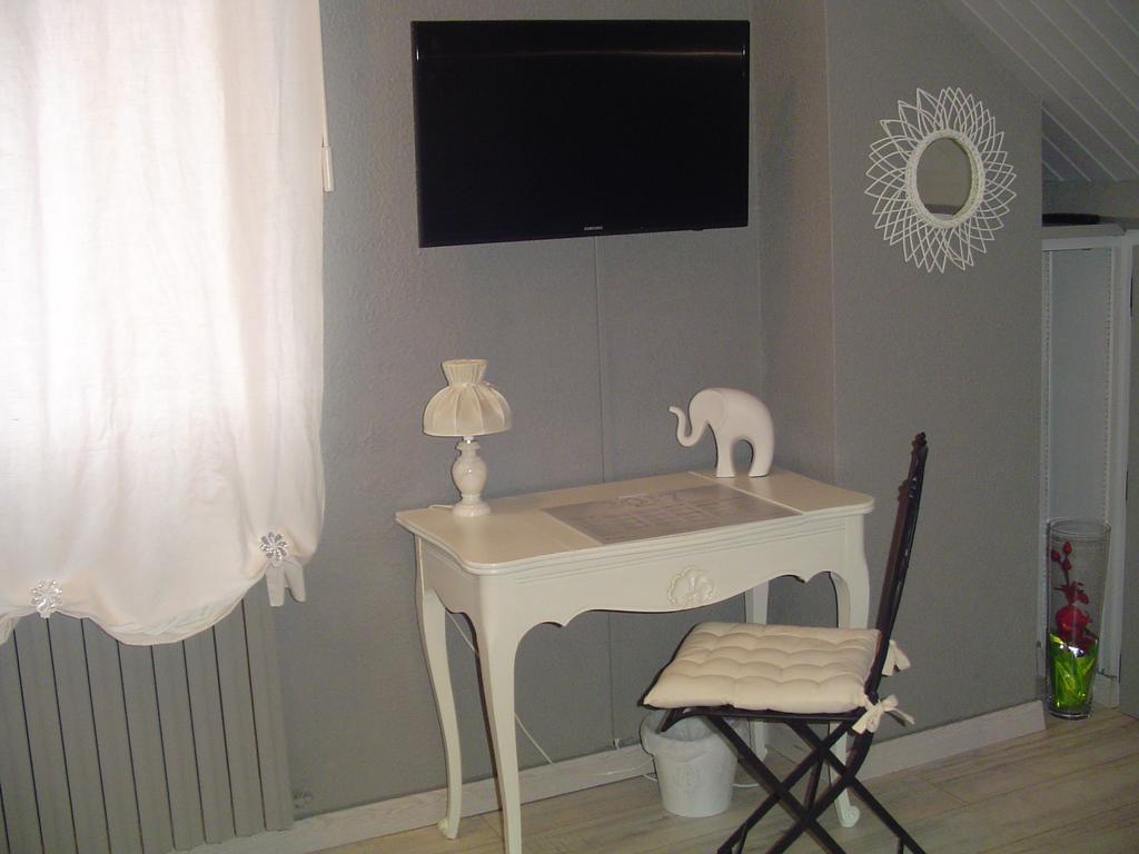 Chambre Crescia Vernouillet  Exterior foto